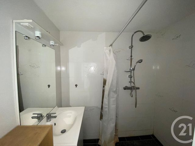 Appartement F3 à louer - 3 pièces - 59.92 m2 - EPERNAY - 51 - CHAMPAGNE-ARDENNE - Century 21 Martinot Immobilier
