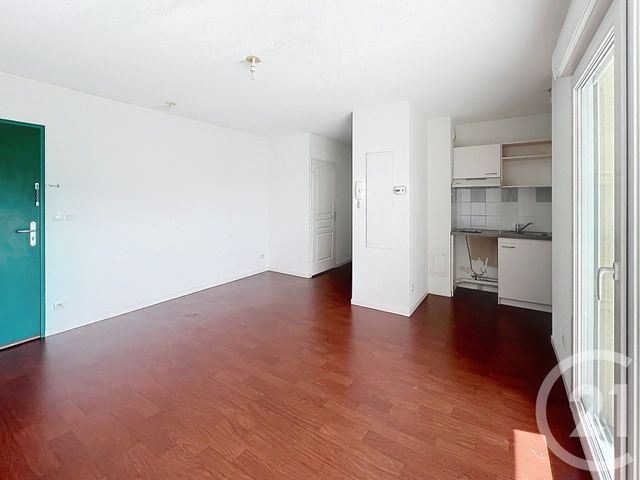 Appartement à louer - 2 pièces - 38.68 m2 - EPERNAY - 51 - CHAMPAGNE-ARDENNE - Century 21 Martinot Immobilier