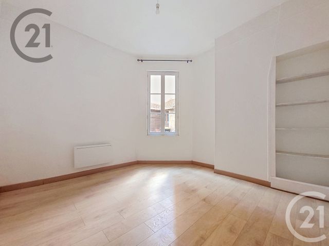 Appartement T2 à vendre - 2 pièces - 42.55 m2 - EPERNAY - 51 - CHAMPAGNE-ARDENNE - Century 21 Martinot Immobilier