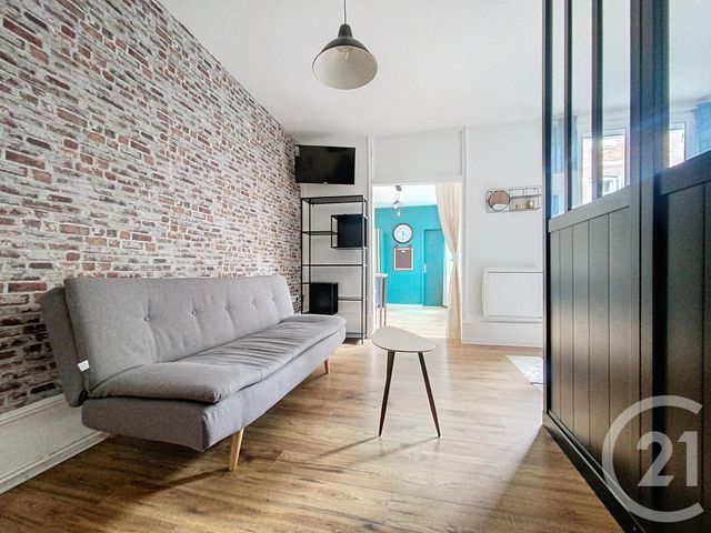 Appartement Studio à louer - 1 pièce - 36.19 m2 - EPERNAY - 51 - CHAMPAGNE-ARDENNE - Century 21 Martinot Immobilier