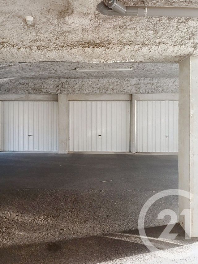 Appartement à vendre - 2 pièces - 54.65 m2 - EPERNAY - 51 - CHAMPAGNE-ARDENNE - Century 21 Martinot Immobilier
