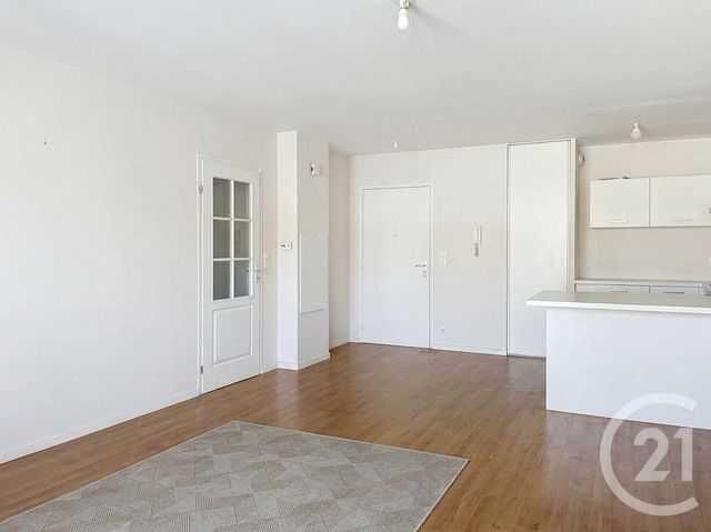 Appartement à vendre - 2 pièces - 54.65 m2 - EPERNAY - 51 - CHAMPAGNE-ARDENNE - Century 21 Martinot Immobilier