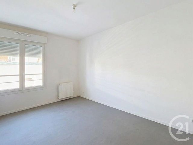 Appartement à vendre - 2 pièces - 54.65 m2 - EPERNAY - 51 - CHAMPAGNE-ARDENNE - Century 21 Martinot Immobilier