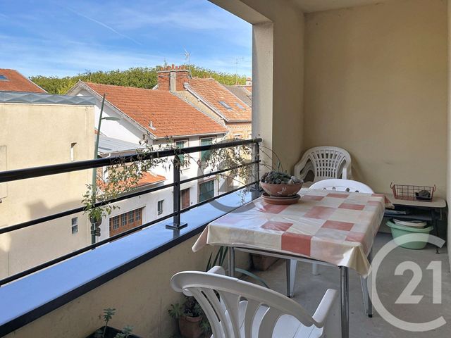 Appartement à vendre - 2 pièces - 54.65 m2 - EPERNAY - 51 - CHAMPAGNE-ARDENNE - Century 21 Martinot Immobilier