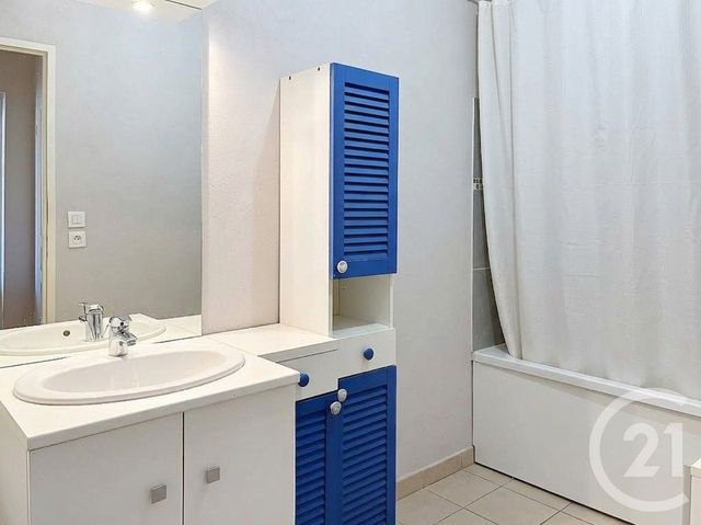 Appartement à vendre - 2 pièces - 54.65 m2 - EPERNAY - 51 - CHAMPAGNE-ARDENNE - Century 21 Martinot Immobilier