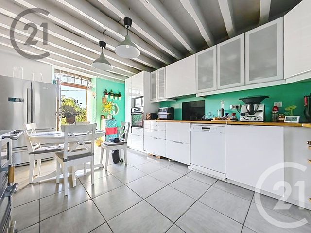 maison à vendre - 5 pièces - 121.06 m2 - LACHY - 51 - CHAMPAGNE-ARDENNE - Century 21 Martinot Immobilier