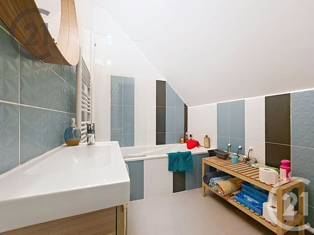 maison à vendre - 5 pièces - 121.06 m2 - LACHY - 51 - CHAMPAGNE-ARDENNE - Century 21 Martinot Immobilier