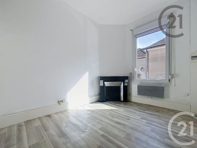 Appartement Local à vendre - 1 pièce - 13.4 m2 - EPERNAY - 51 - CHAMPAGNE-ARDENNE - Century 21 Martinot Immobilier