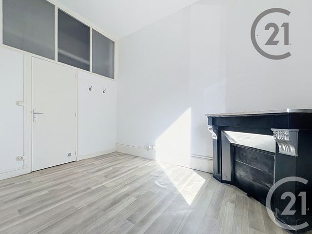 Appartement Local à vendre - 1 pièce - 13.4 m2 - EPERNAY - 51 - CHAMPAGNE-ARDENNE - Century 21 Martinot Immobilier