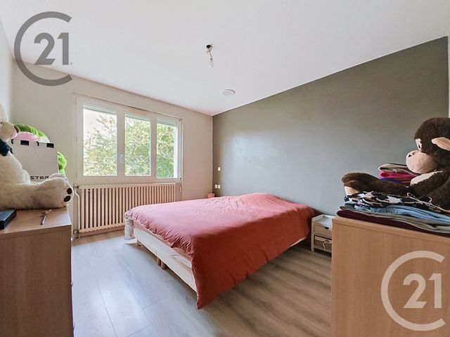 maison à vendre - 7 pièces - 146.21 m2 - MONTMIRAIL - 51 - CHAMPAGNE-ARDENNE - Century 21 Martinot Immobilier