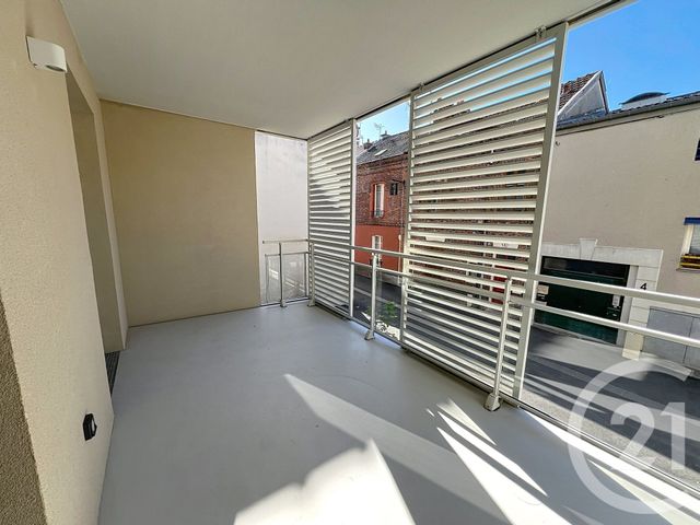Appartement à louer - 3 pièces - 63.68 m2 - EPERNAY - 51 - CHAMPAGNE-ARDENNE - Century 21 Martinot Immobilier