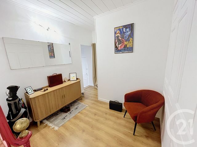 Appartement F4 à vendre - 4 pièces - 112.99 m2 - AY CHAMPAGNE - 51 - CHAMPAGNE-ARDENNE - Century 21 Martinot Immobilier
