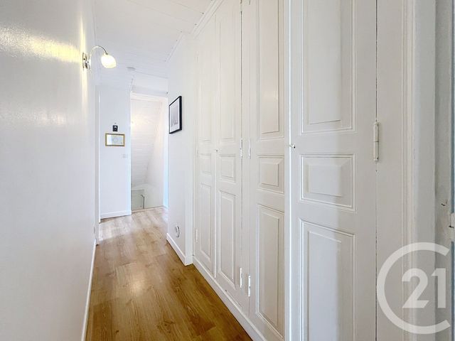 Appartement F4 à vendre - 4 pièces - 112.99 m2 - AY CHAMPAGNE - 51 - CHAMPAGNE-ARDENNE - Century 21 Martinot Immobilier