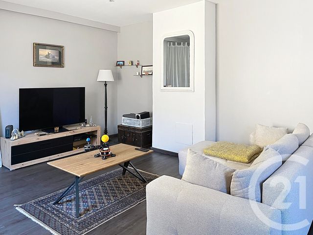 Appartement F4 à vendre - 4 pièces - 112.99 m2 - AY CHAMPAGNE - 51 - CHAMPAGNE-ARDENNE - Century 21 Martinot Immobilier