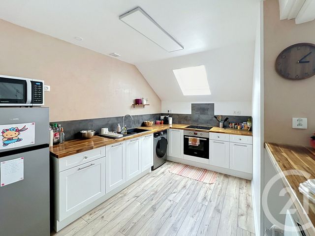 Appartement à louer - 3 pièces - 57.46 m2 - EPERNAY - 51 - CHAMPAGNE-ARDENNE - Century 21 Martinot Immobilier